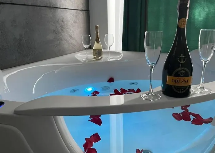 Apartment Arkadiya Sky Jakuzi & Mp 25 Odesa