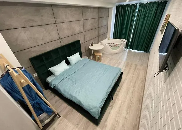 Arkadiya Sky Jakuzi & Mp 25 *